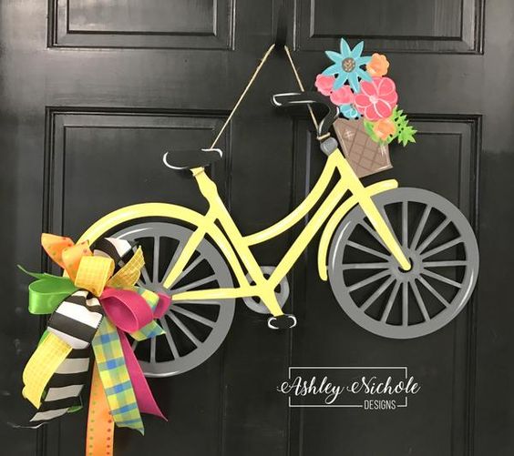 Byccle With Flower Basket Door Hanger