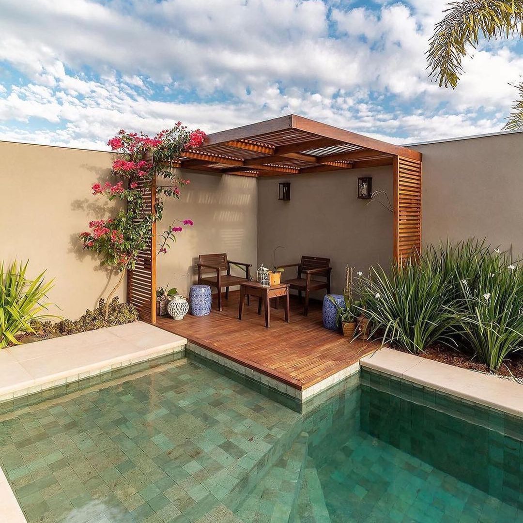 Corner Poolside Gazebo With Louvred Trellis Roof