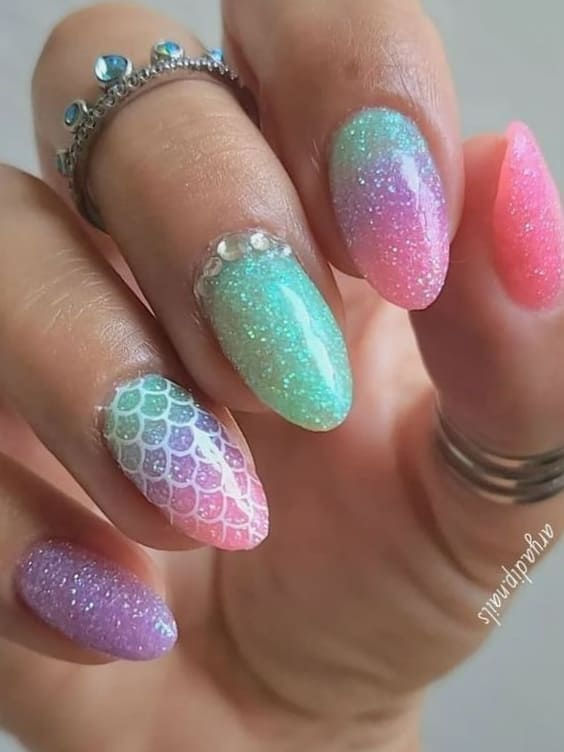 Glitter Mermaid Nails