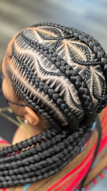 Large And Small Criss-Crossed Cornrows