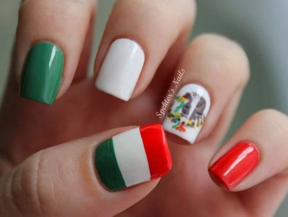 Mexican Flag Nails