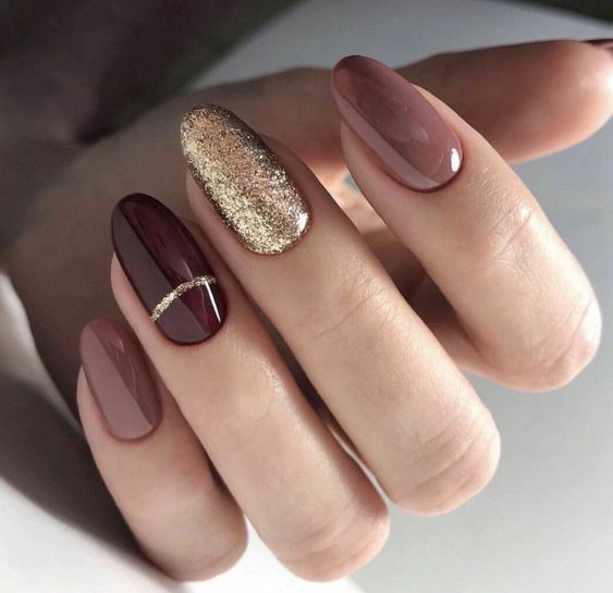 Oval Brown And Gold Glitter Nails