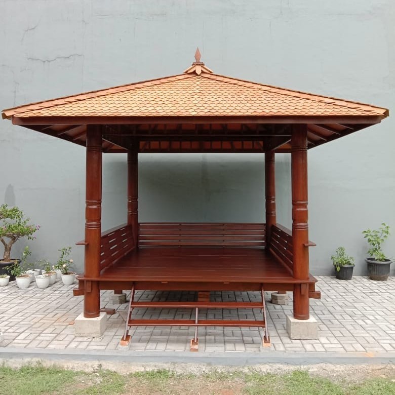 Pagoda Style Gazebo