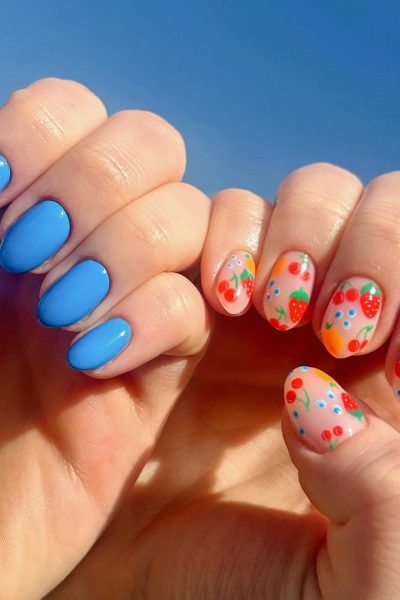 Sea Blue Short Oval Nails And Nude Fruity Nails