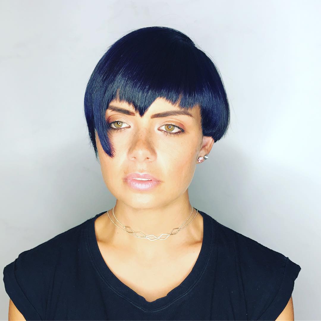 Short Blue French Non With Choppy Bangs