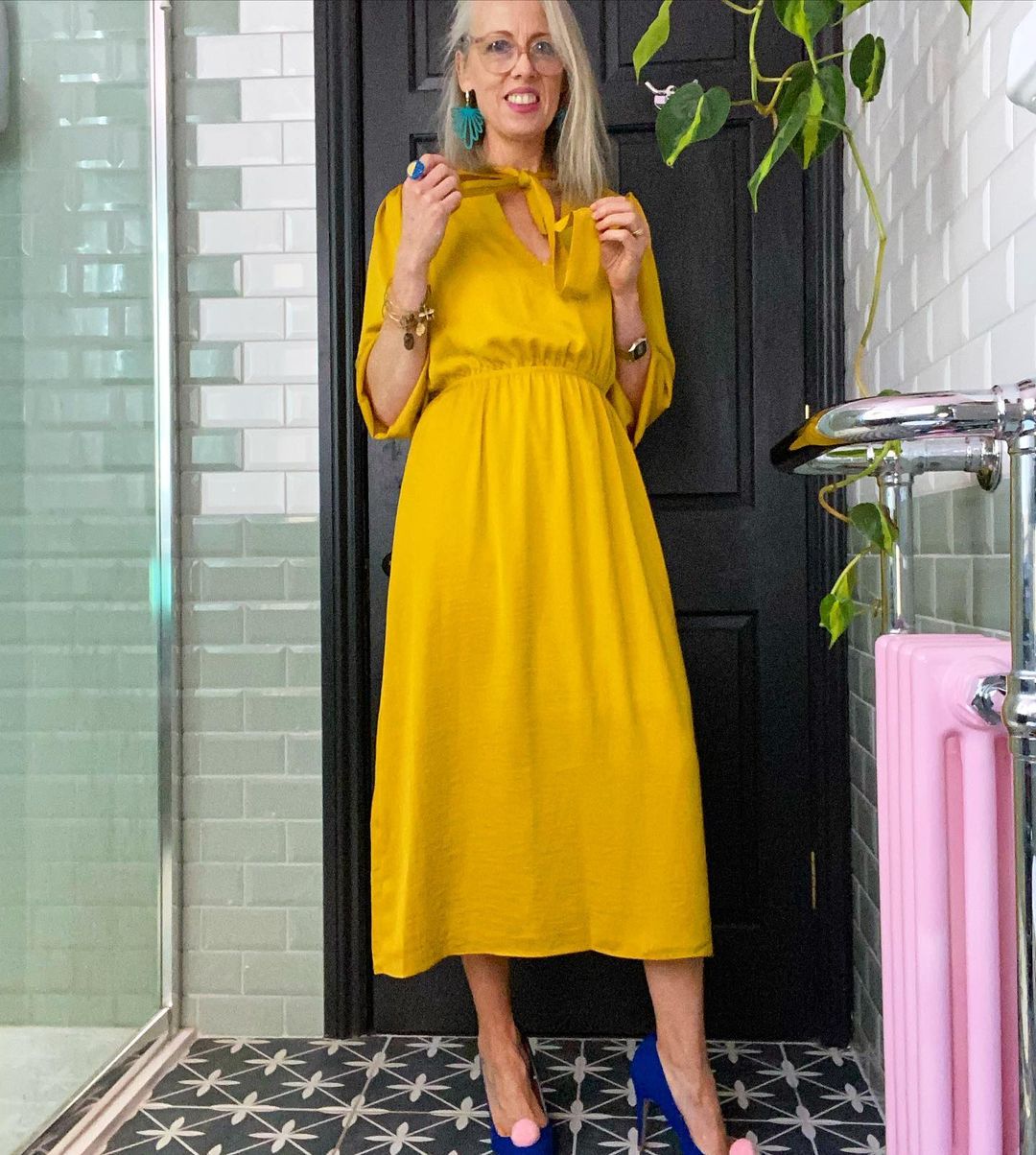 Yellow Elbow Length Sleeve Dress