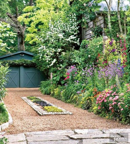 Driveway Entry Landscaping: Tips for a Welcoming Home Approach