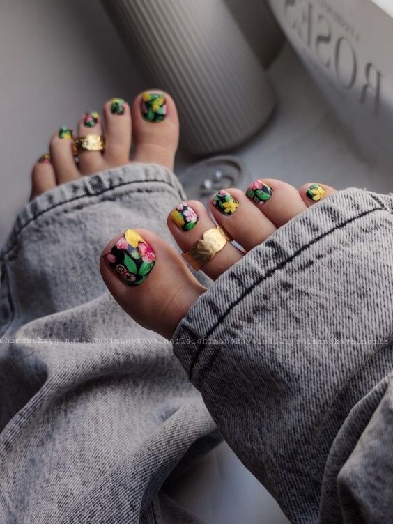 Black Toes With Flowers