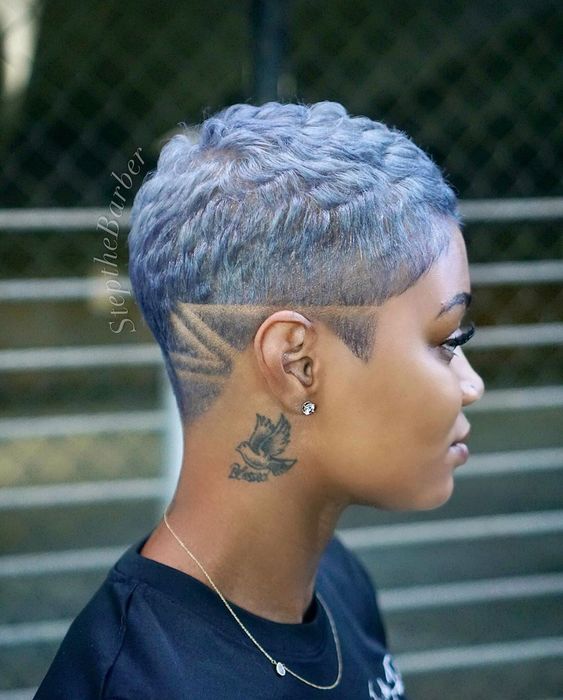 Blue tAper Fade With Undercut Lines