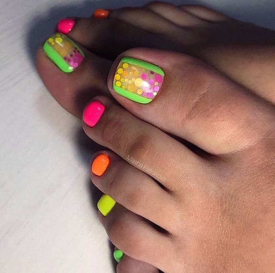 Neon Colorful Toes With Stripe Of Dots