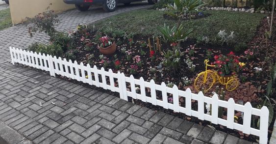 Small Picket Fence Edging