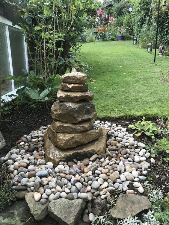 Stacked Slab Boulders Fountain