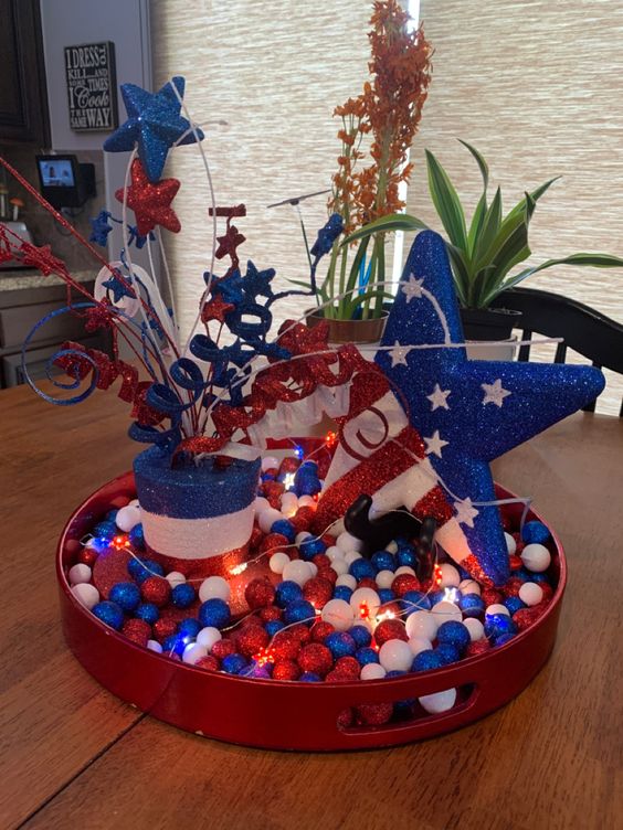 Strars And Fireworks Centerpiece
