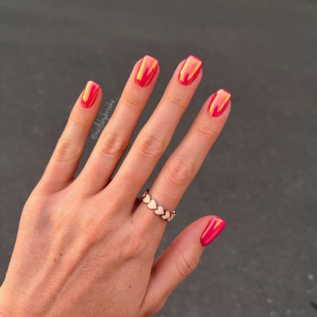 Chrome Summer Nails: Your Go-To Guide for Shiny, Seasonal Manicures