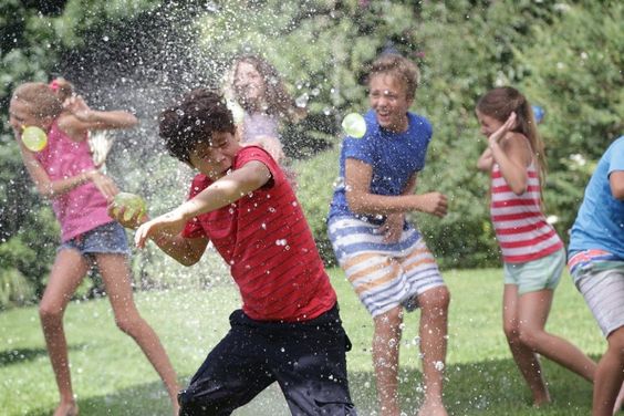 Water Balloon Fight