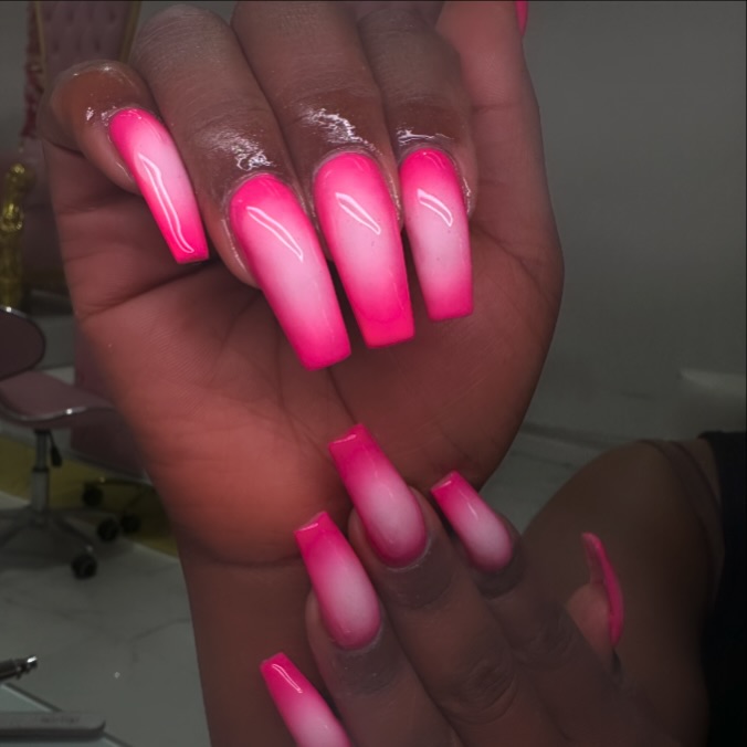 Neon Pinnk Aura Nails