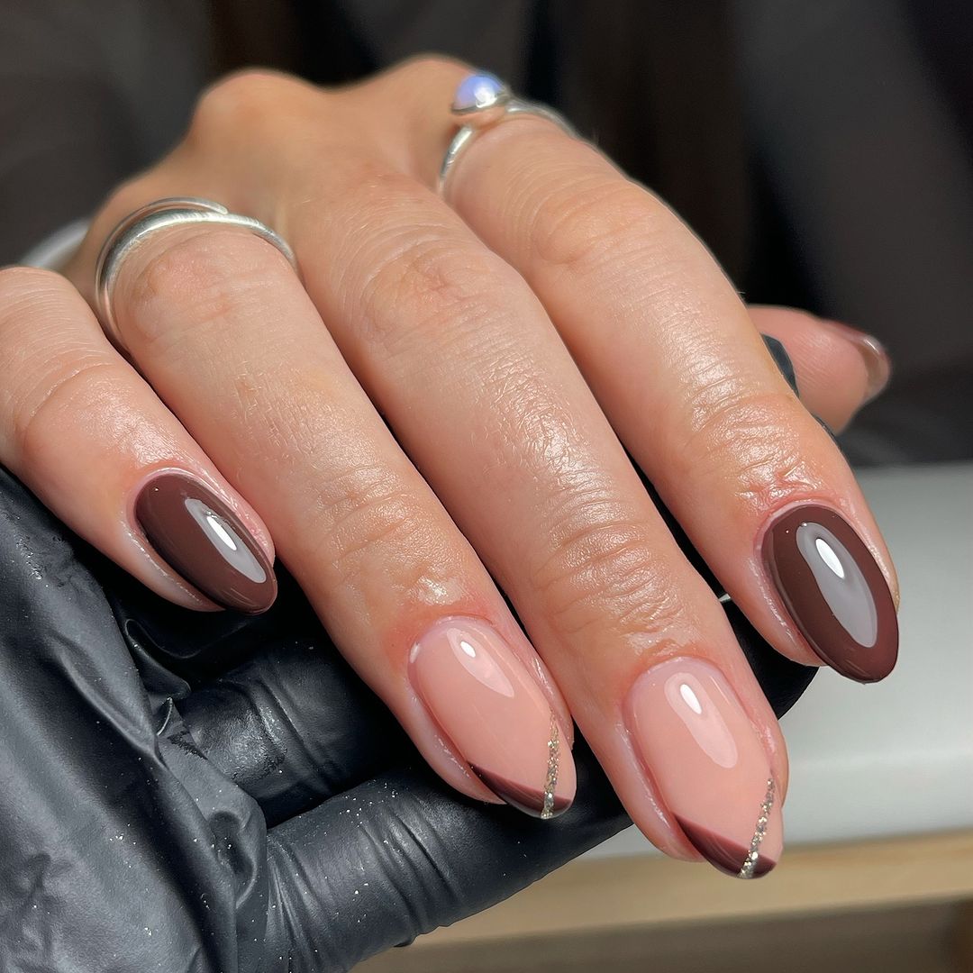 Brown And Nude Nails With Brown And Silver Lined Tips