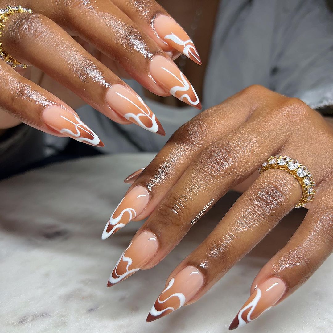 Caramel Mocha Ombre Swirl Nails