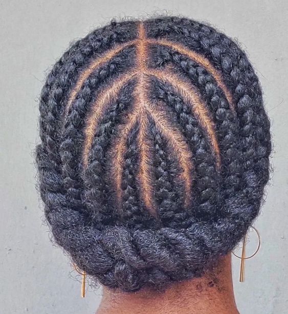 Chunky Cornrows With Halo Twist