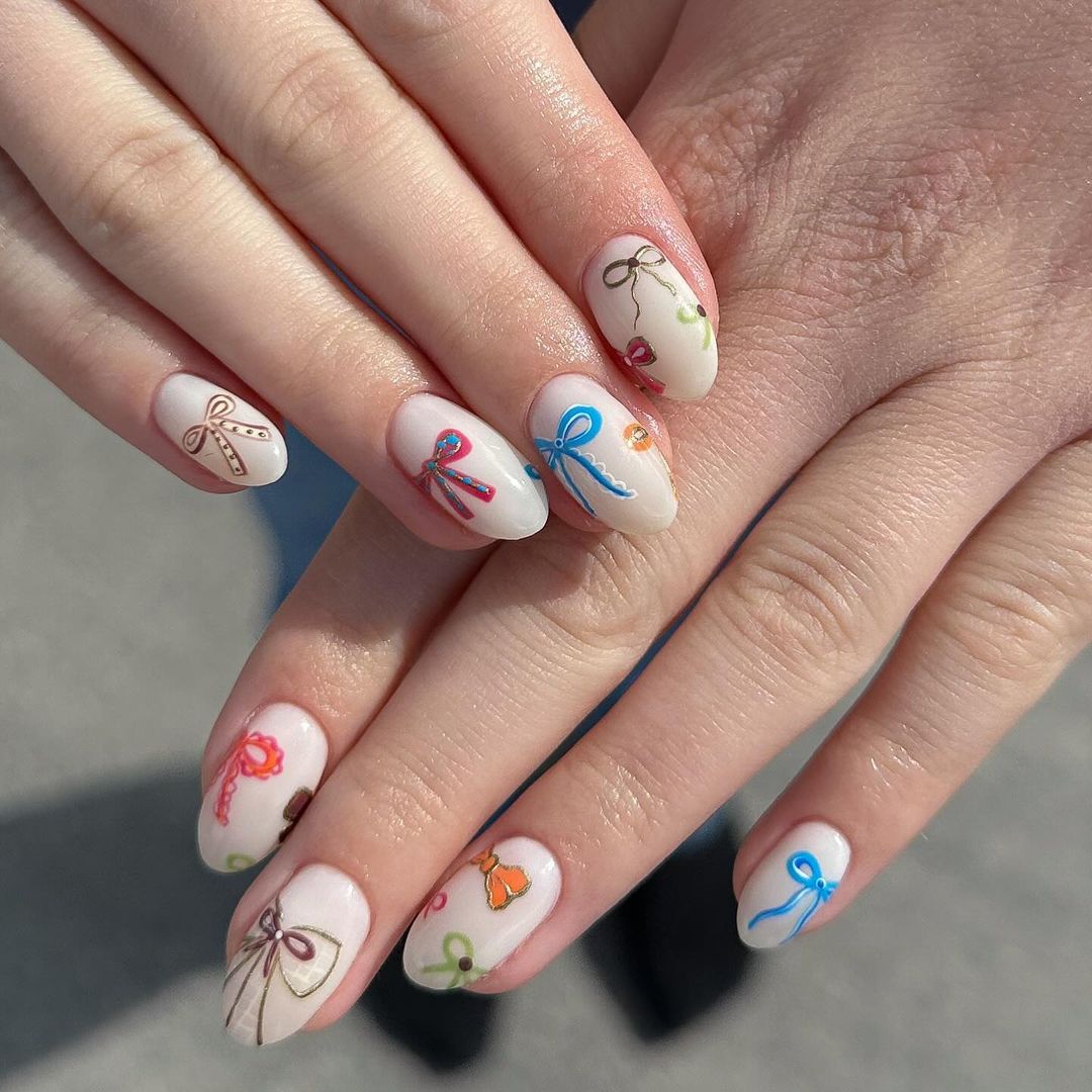 Nude Oval With Colorful Bow Designs