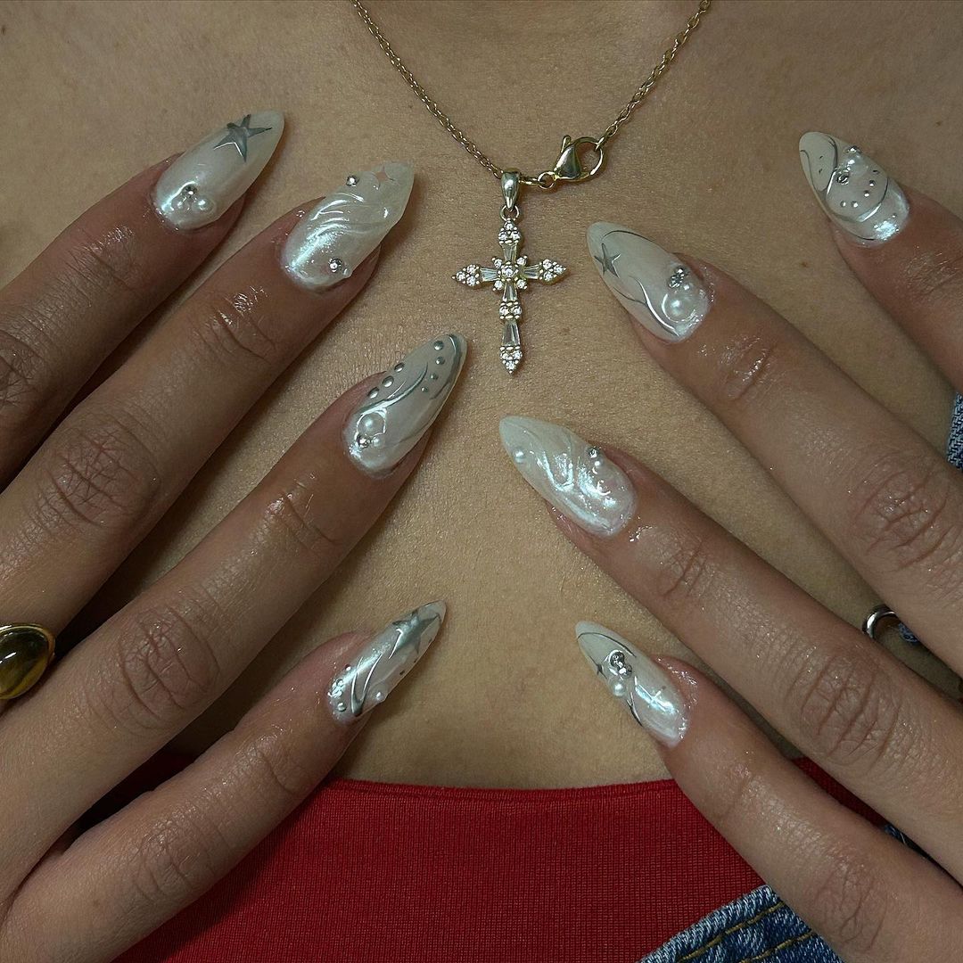 White Chrome Nails With Silver Details